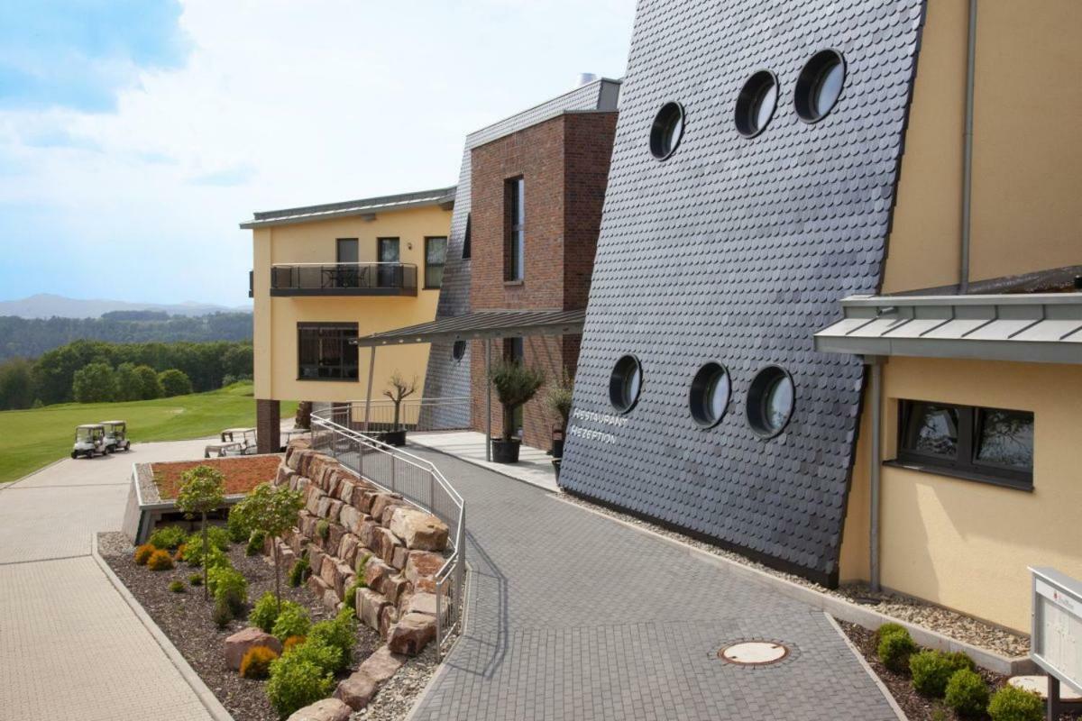 Отель & Golfrestaurant Gut Wissmannshof Staufenberg (Lower-Saxony)